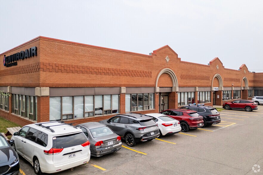 8605-8639 Ch Dalton, Mt Royal, QC à louer - Photo de l’immeuble – Image 2 sur 4
