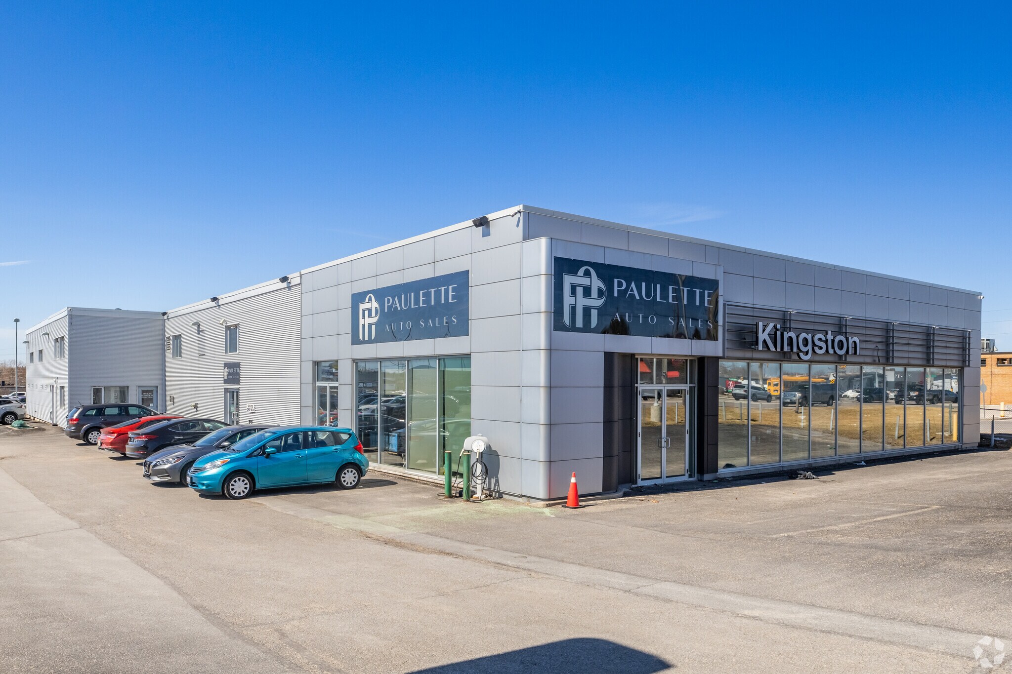 775 Gardiners Rd, Kingston, ON à louer Photo principale– Image 1 sur 3