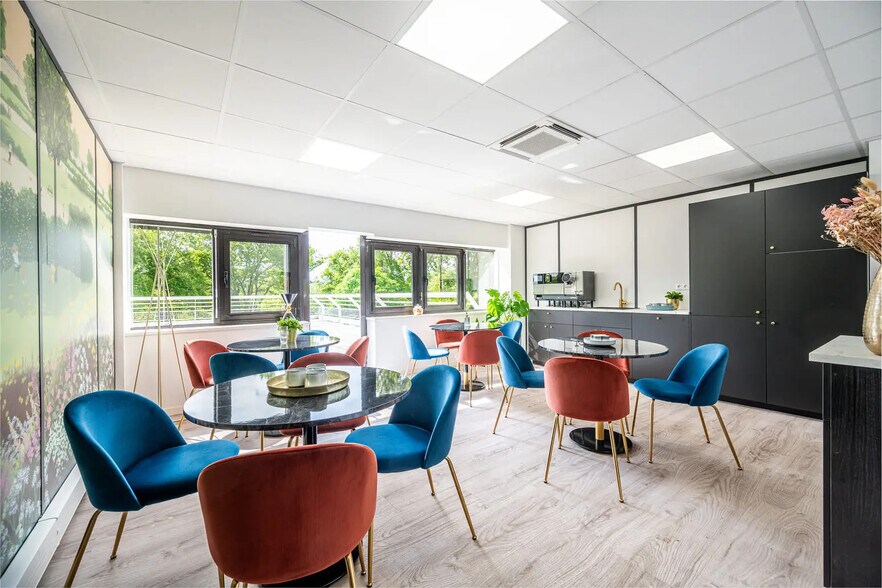 8 Boulevard Albert Einstein, Nantes à louer - Photo de l’immeuble – Image 3 sur 20