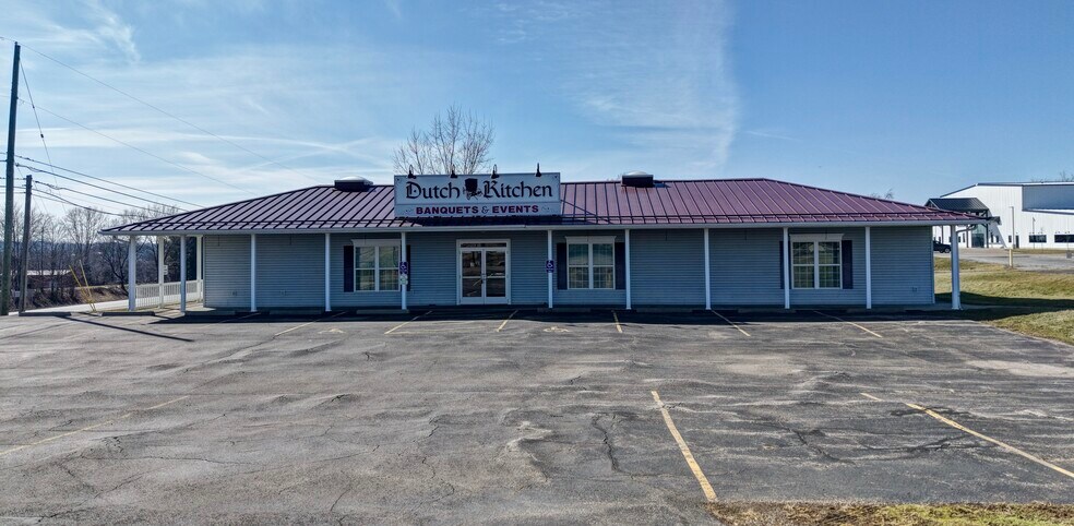 14232 Lincoln Way E, Dalton, OH à vendre - Photo de l’immeuble – Image 3 sur 6