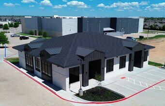 10120 Summer Creek Dr, Fort Worth, TX à louer Photo intérieure– Image 2 sur 3