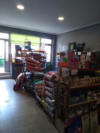 Plus de détails pour Local commercial à vendre