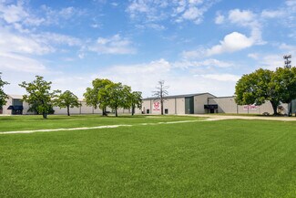 Plus de détails pour 12539 Perry Rd, Houston, TX - Industriel/Logistique à vendre