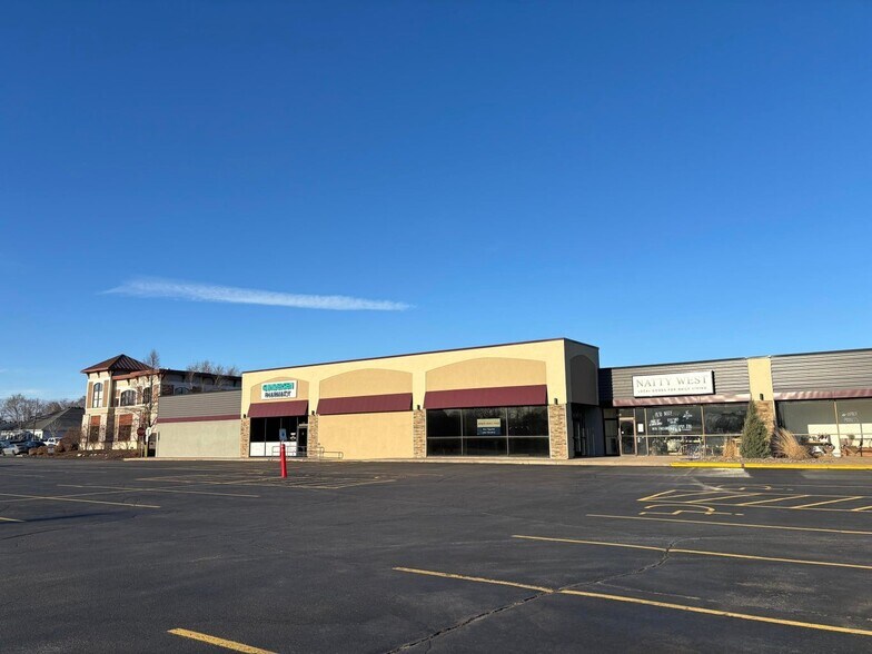 119 Sand Lake Rd, Onalaska, WI à louer - Photo de l’immeuble – Image 1 sur 4