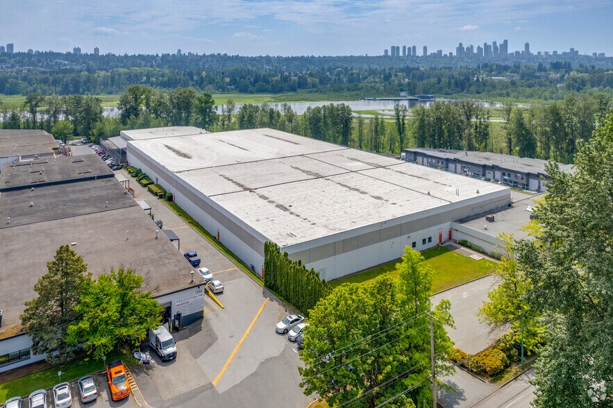 7260 Winston St, Burnaby, BC à vendre - Aérien – Image 2 sur 8