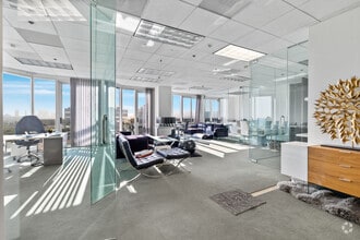 6100 Wilshire Blvd, Los Angeles, CA à louer Photo intérieure– Image 1 sur 1