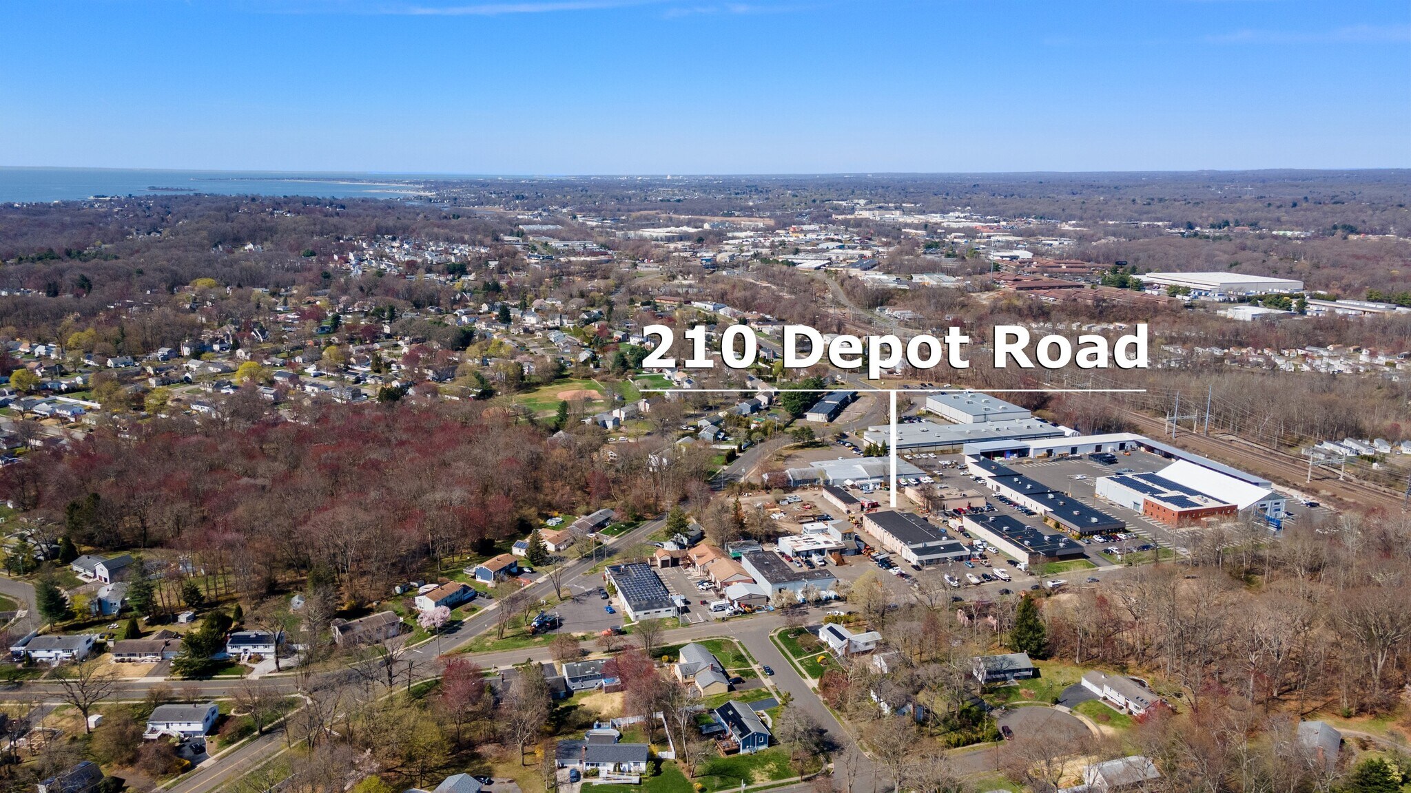 210 Depot Rd, Milford, CT à vendre Photo de l’immeuble– Image 1 sur 16