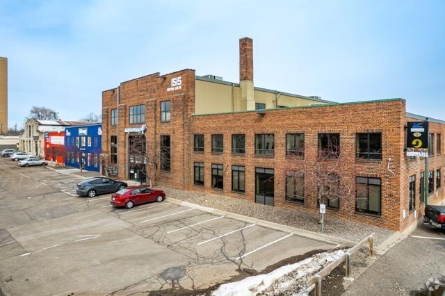 1515 NE Central Ave, Minneapolis, MN à louer - Photo de l’immeuble – Image 1 sur 29