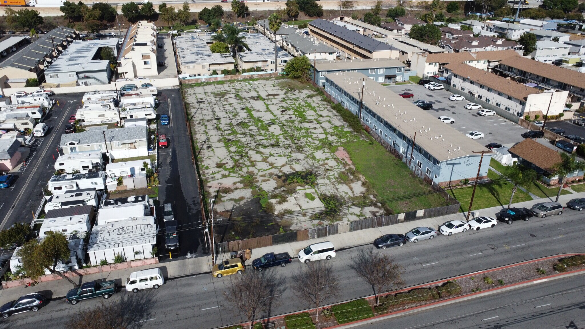 9253-9263 Artesia Blvd, Bellflower, CA à vendre Photo de l’immeuble– Image 1 sur 9