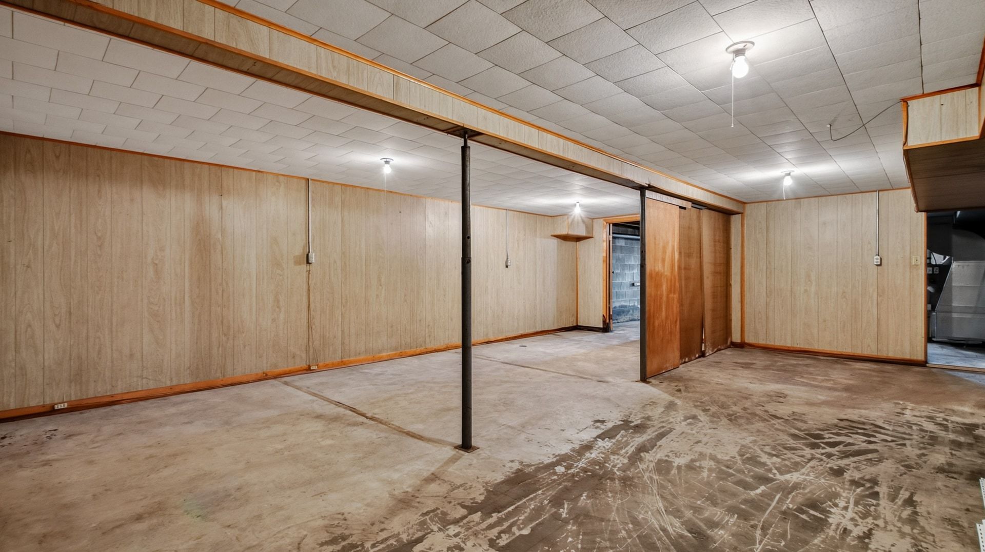 113 S Main St, Greenwood, WI à vendre Photo principale– Image 1 sur 28