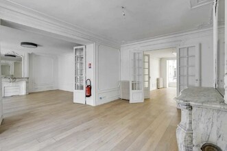 7 Rue Du Faubourg Montmartre, Paris à louer Photo intérieure– Image 2 sur 5
