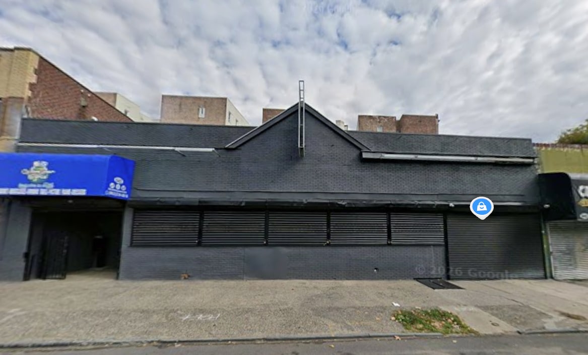 641-647 Clinton Ave, Newark, NJ à louer Photo de l’immeuble– Image 1 sur 1