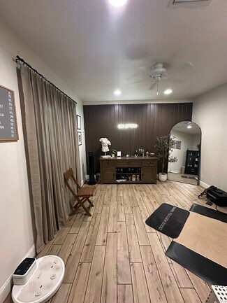 Plus de détails pour 2015 Fruitville Rd, Sarasota, FL - Bureau à louer