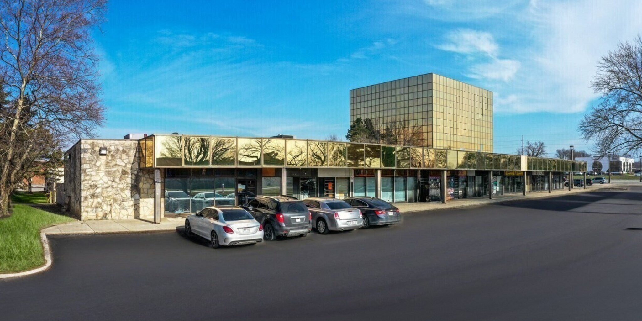 6042-6066 Channingway Blvd, Columbus, OH à louer Photo de l’immeuble– Image 1 sur 11