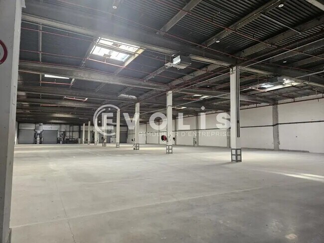 Plus de détails pour 8-10 Avenue D'Oceanie, Les Ulis - Local d'activités, Industriel/Logistique à louer