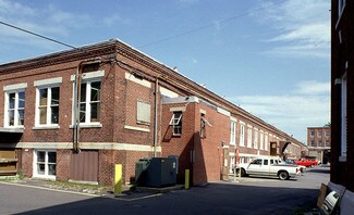 Plus de détails pour 955 Connecticut Ave, Bridgeport, CT - Local d'activités, Industriel/Logistique à louer