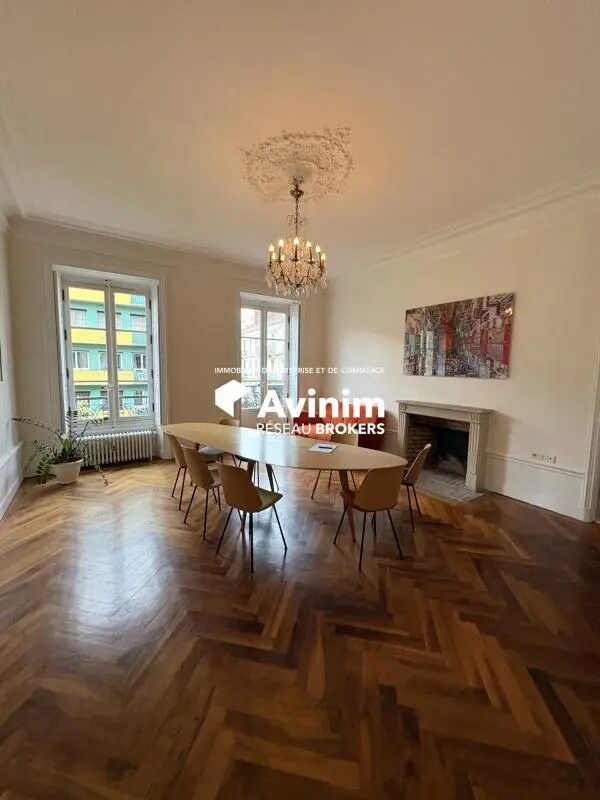 Bureau dans Grenoble à vendre Photo de l’immeuble– Image 1 sur 19