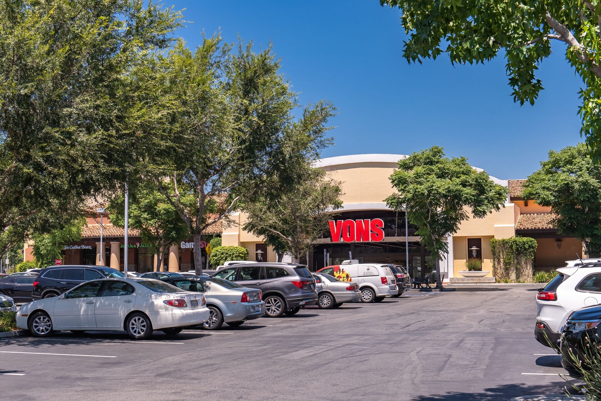2902-2950 Tapo Canyon Rd, Simi Valley, CA à louer Photo de l’immeuble– Image 1 sur 5