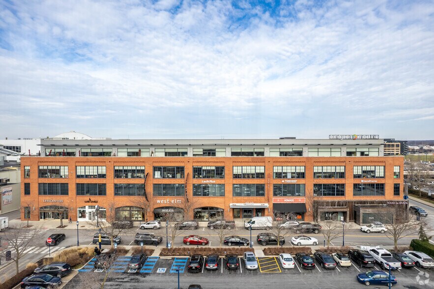 4012-4040 Easton Sta, Columbus, OH à louer - Photo de l’immeuble – Image 3 sur 9