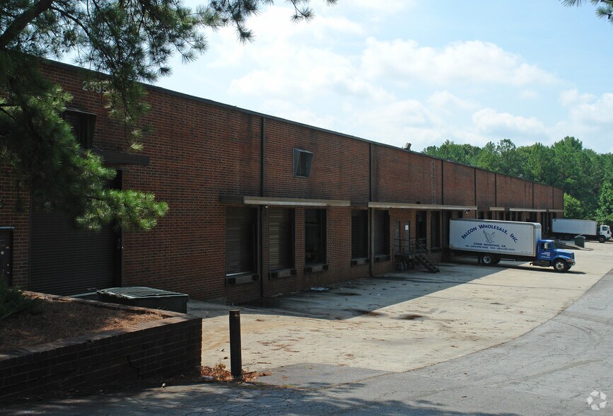 2595 Mountain Industrial Blvd, Tucker, GA à louer - Photo de l’immeuble – Image 2 sur 3