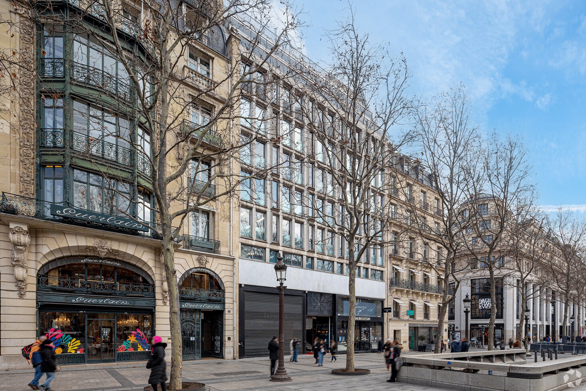 Av Des Champs Elysees, Paris à vendre Photo principale– Image 1 sur 11