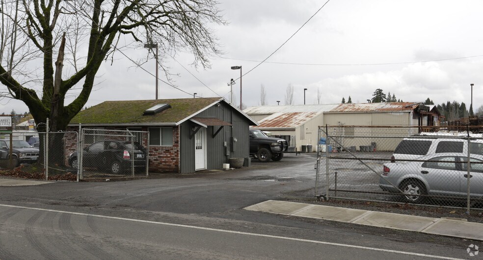 3400 SW 209th Ave, Beaverton, OR à vendre - Photo principale – Image 1 sur 1