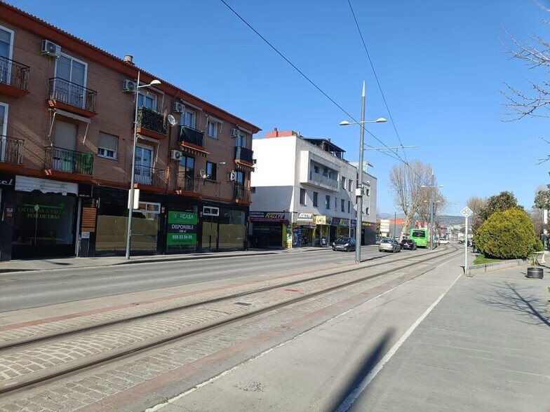 Calle Fernando de los Ríos, 1, Armilla, Granada à louer - Photo de l’immeuble – Image 2 sur 17