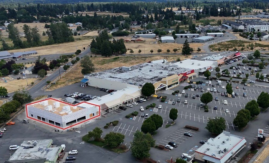 904 Yelm Ave E, Yelm, WA à louer - Photo de l’immeuble – Image 2 sur 6