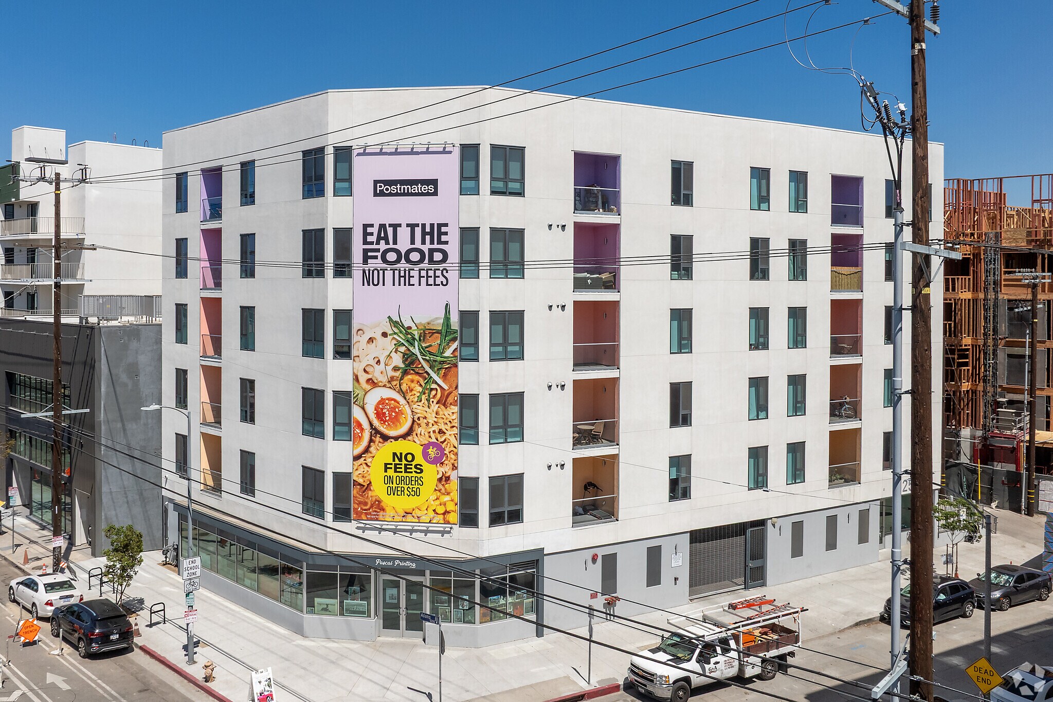 5201 W Adams Blvd, Los Angeles, CA à louer Photo principale– Image 1 sur 6