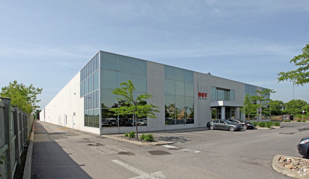 2601 14th Ave, Markham, ON à louer - Photo de l’immeuble – Image 2 sur 2