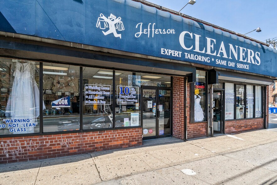 13410 Guy R Brewer Blvd, Jamaica, NY à vendre - Photo de l’immeuble – Image 3 sur 18