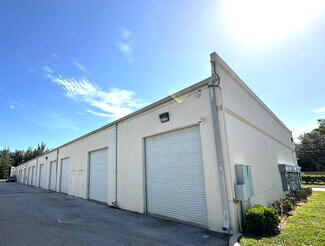 Plus de détails pour 581 105th Ave N, West Palm Beach, FL - Local d’activités à vendre