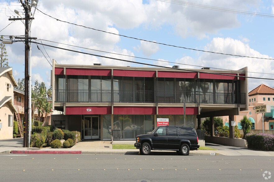 924 Buena Vista St, Duarte, CA à louer - Photo principale – Image 1 sur 13
