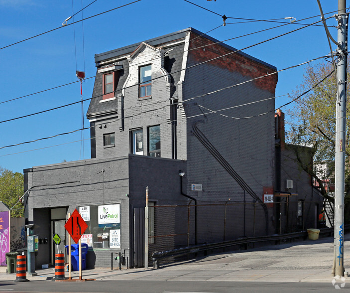 450 Bathurst St, Toronto, ON à louer - Photo de l’immeuble – Image 3 sur 24