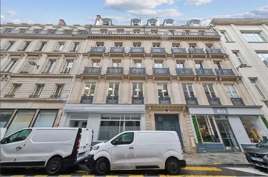 Bureau dans Paris à louer - Photo de l’immeuble – Image 1 sur 8