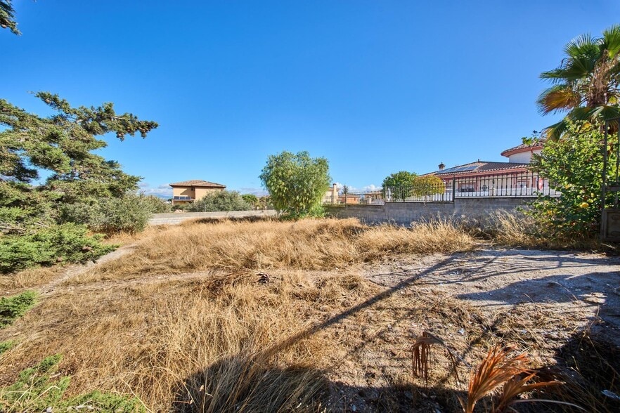 Calle Tórtola, 20, Vegas del Genil, Granada à vendre - Photo de l’immeuble – Image 3 sur 10