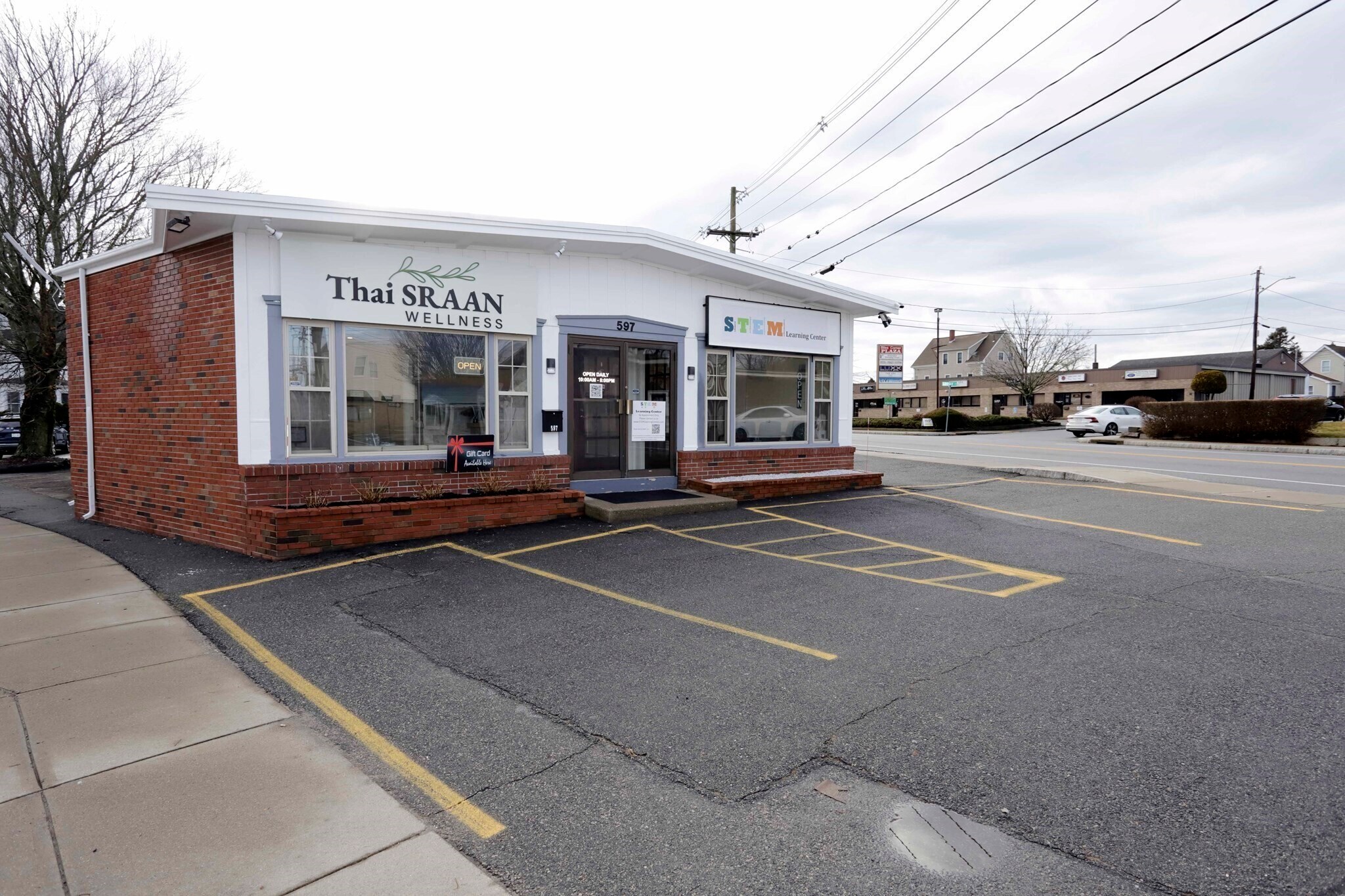 597 Dartmouth St, Dartmouth, MA à vendre Photo principale– Image 1 sur 30