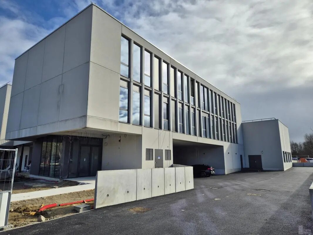 1 Boulevard Du Champy Richardets, Noisy-le-Grand à louer Photo de l’immeuble– Image 1 sur 19