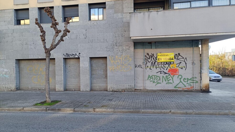 Immeuble residentiel dans Vilanova i la Geltrú, Barcelona à vendre - Photo de l’immeuble – Image 2 sur 2