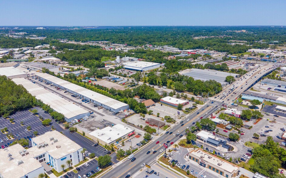 3811 University Blvd W, Jacksonville, FL à louer - Aérien – Image 3 sur 14