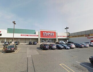 Plus de détails pour 251-01 Jamaica Ave, Bellerose, NY - Local commercial à louer