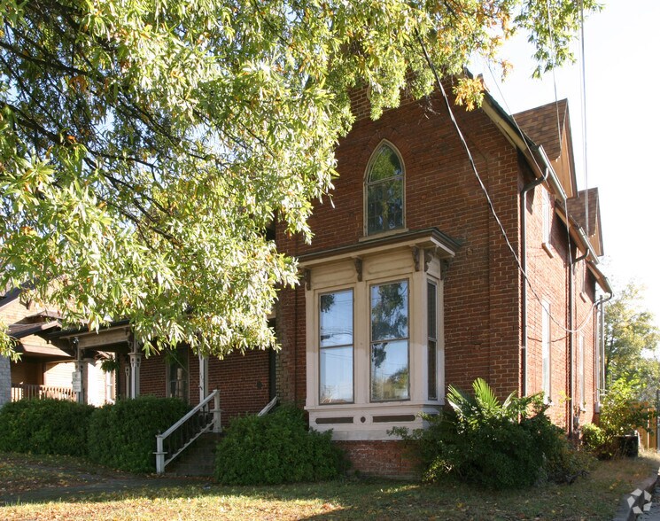 447 Arlington St, Greensboro, NC à louer - Photo de l’immeuble – Image 2 sur 8
