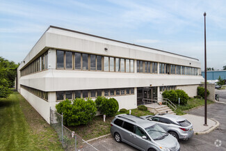 Plus de détails pour 120 Industrial Ave, Little Ferry, NJ - Bureau à louer