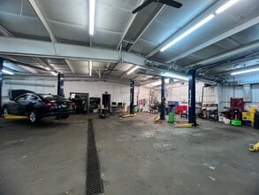 1389 Richmond Rd, Charlottesville, VA à louer Photo intérieure– Image 2 sur 11