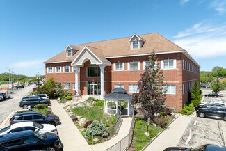 Plus de détails pour 912 Northwest Hwy, Fox River Grove, IL - Bureau à vendre