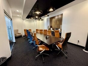 7740 Spencer Hwy, Pasadena, TX à louer Photo intérieure– Image 2 sur 7