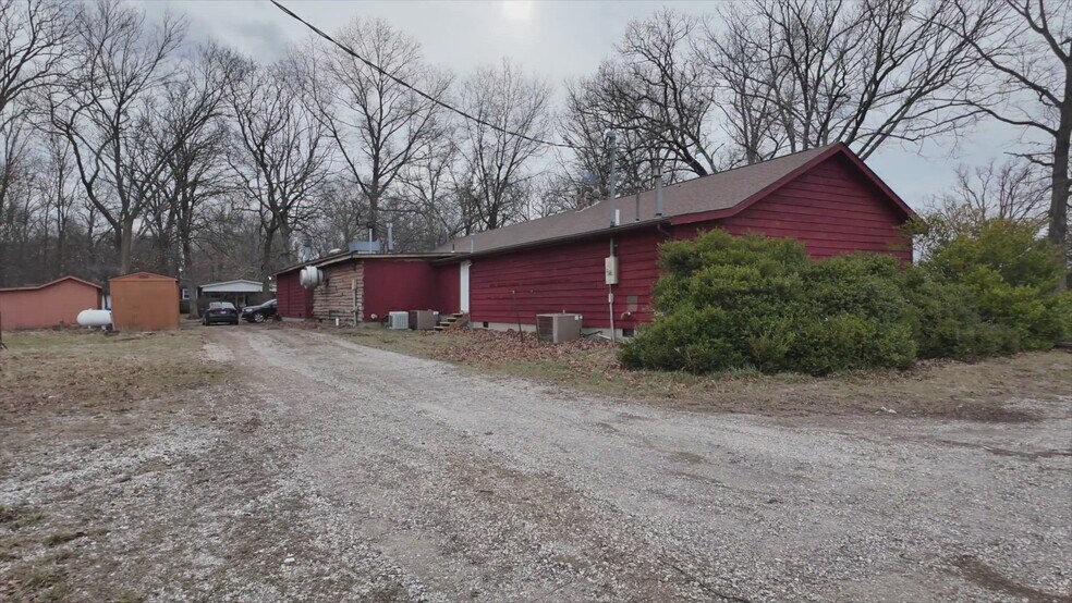 1162 School St, Percy, IL à vendre - Vidéo sur l’annonce professionnelle – Image 2 sur 45