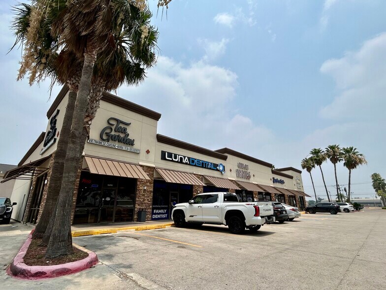 1100 S Jackson Rd, McAllen, TX à louer - Photo de l’immeuble – Image 3 sur 5