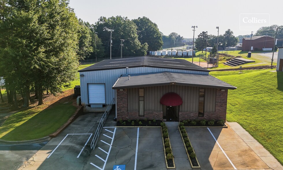 108 Chellelin Dr, Gaffney, SC à louer - Photo principale – Image 1 sur 7
