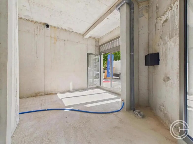 Local commercial dans Nice à louer - Photo intérieure – Image 3 sur 4